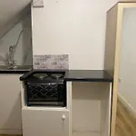Comfy Loft Room Wembley Stadium 6 Minutes Away