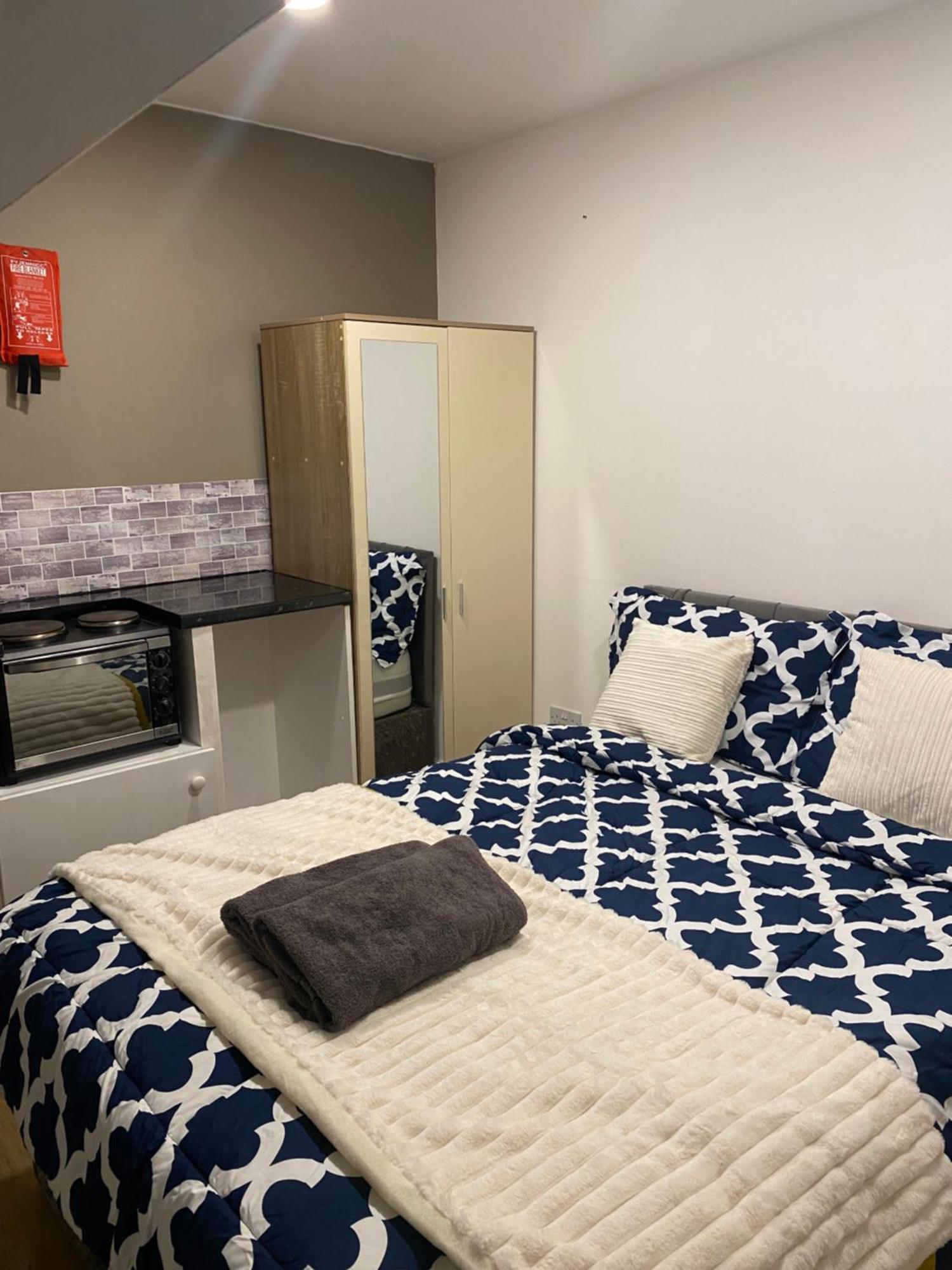 Homestay Comfy Loft Wembley Stadium 6 Minutes Away